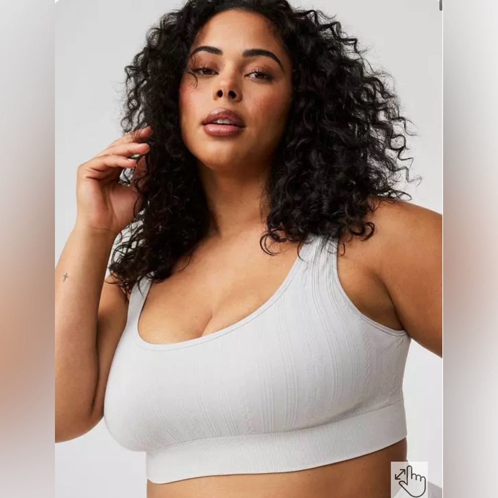 Torrid Lightly Lined Seamless Cable Knit Scoop Grey Bralette, Size 2xl - Picture 2 of 9